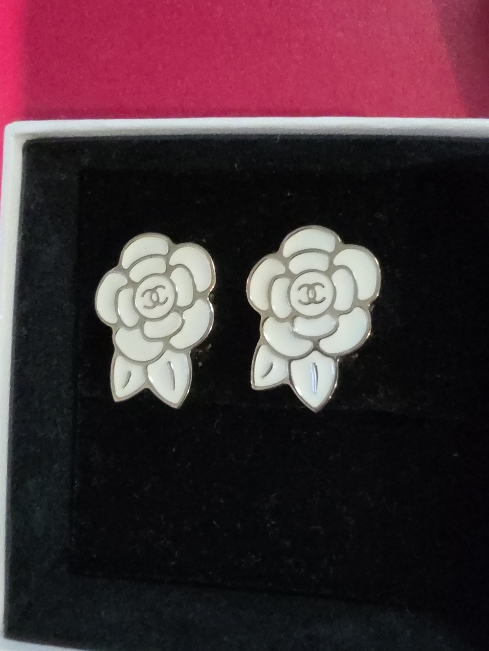 CHANEL White Camellia Flower Clip-On Earrings